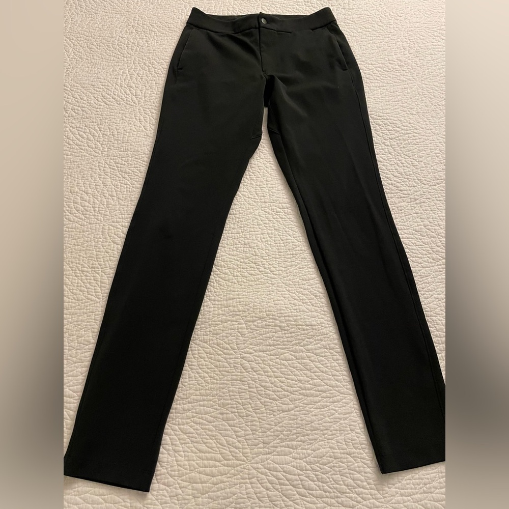 men’s Lululemon Black Slim Fit Trouser Pants Waist 31 and 33 Length Woven